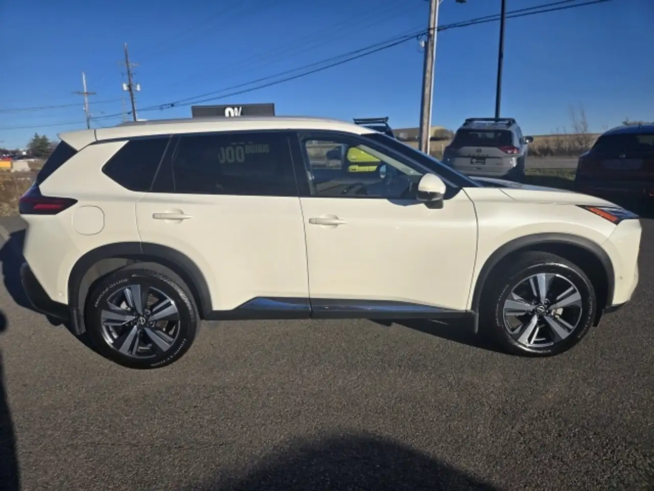 Nissan Rogue снимка Nissan Rogue