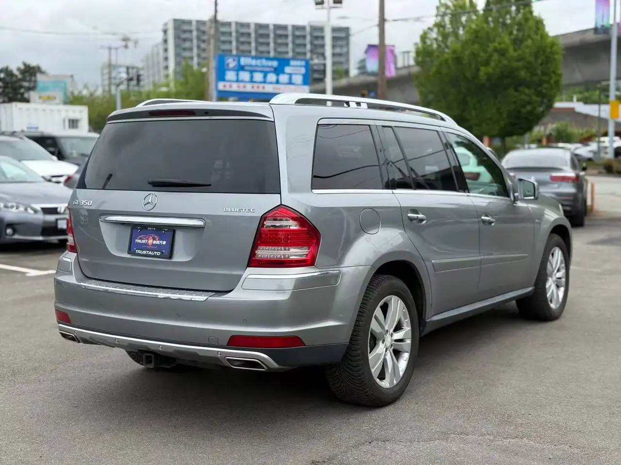 Mercedes-Benz GL-Class fotografie Mercedes-Benz GL-Class