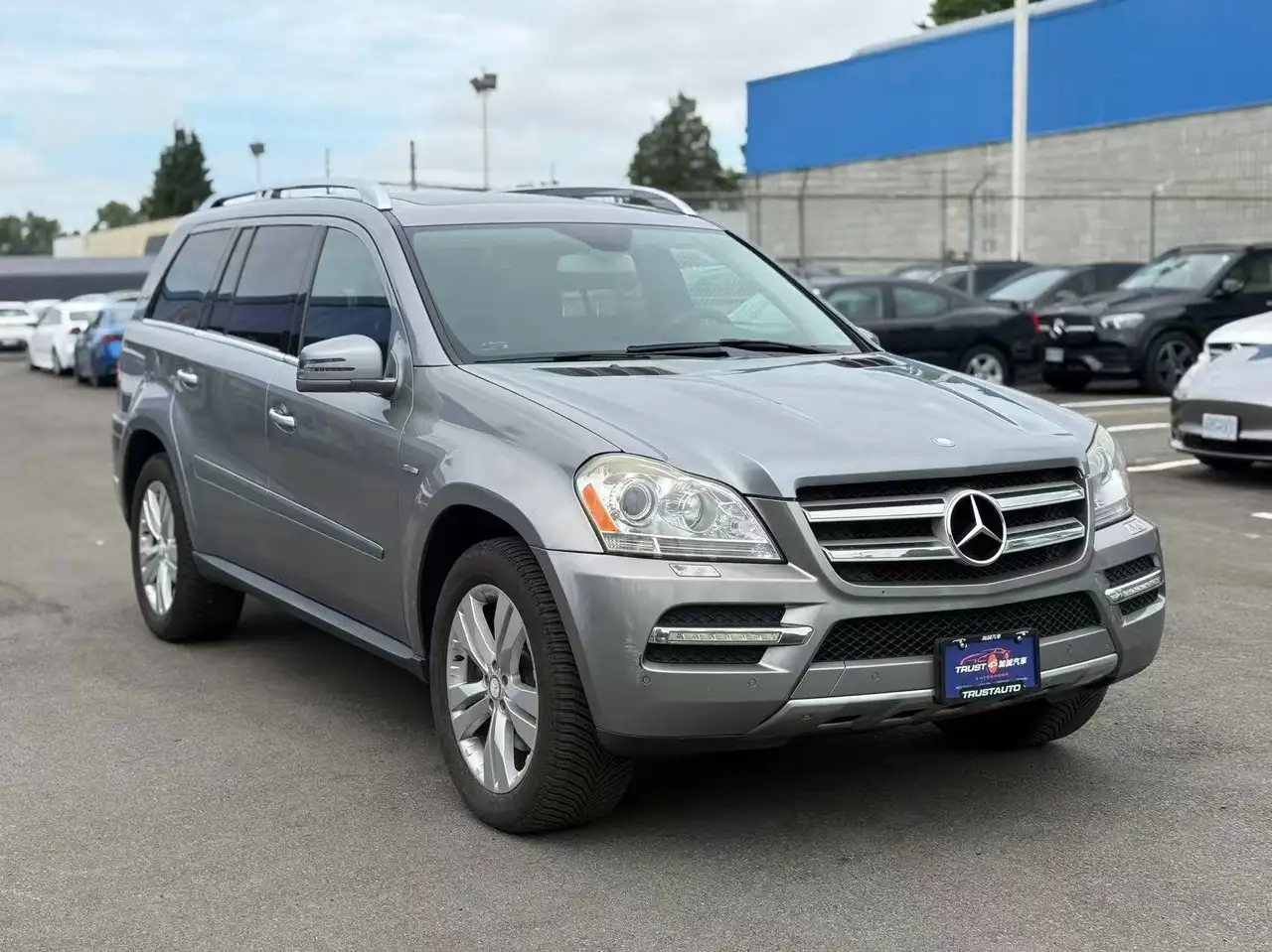Mercedes-Benz GL-Class fotografie Mercedes-Benz GL-Class