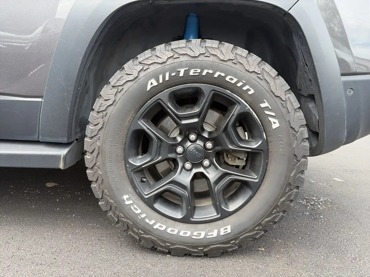 Jeep Cherokee снимка Jeep Cherokee