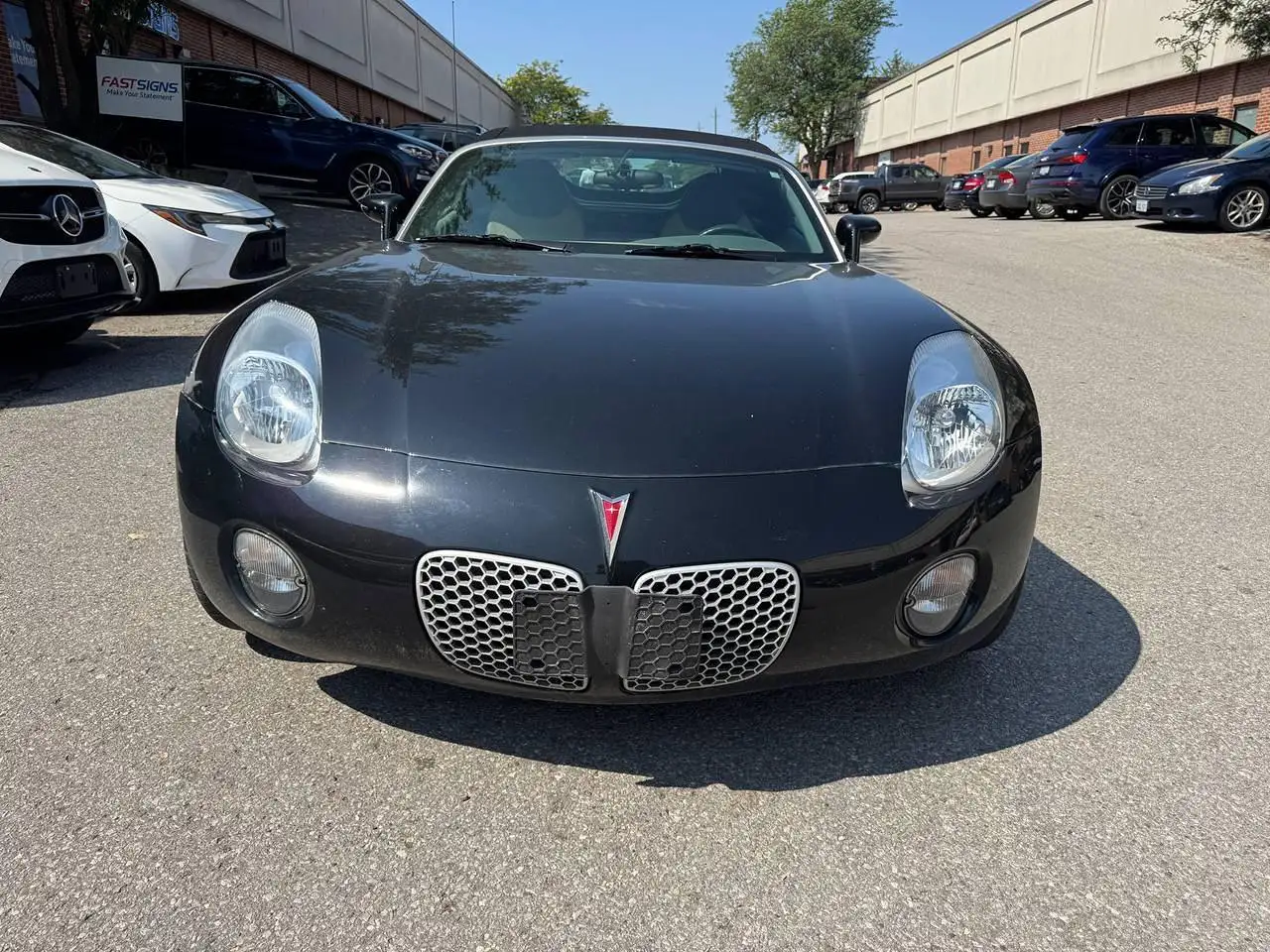 Pontiac Solstice photo Pontiac Solstice