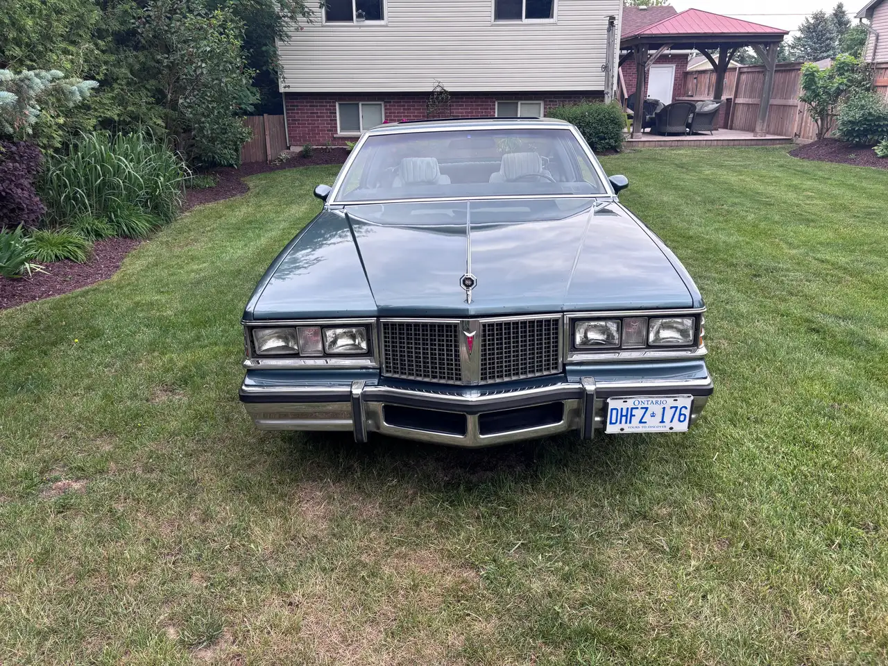 Pontiac Parisienne fotografie Pontiac Parisienne