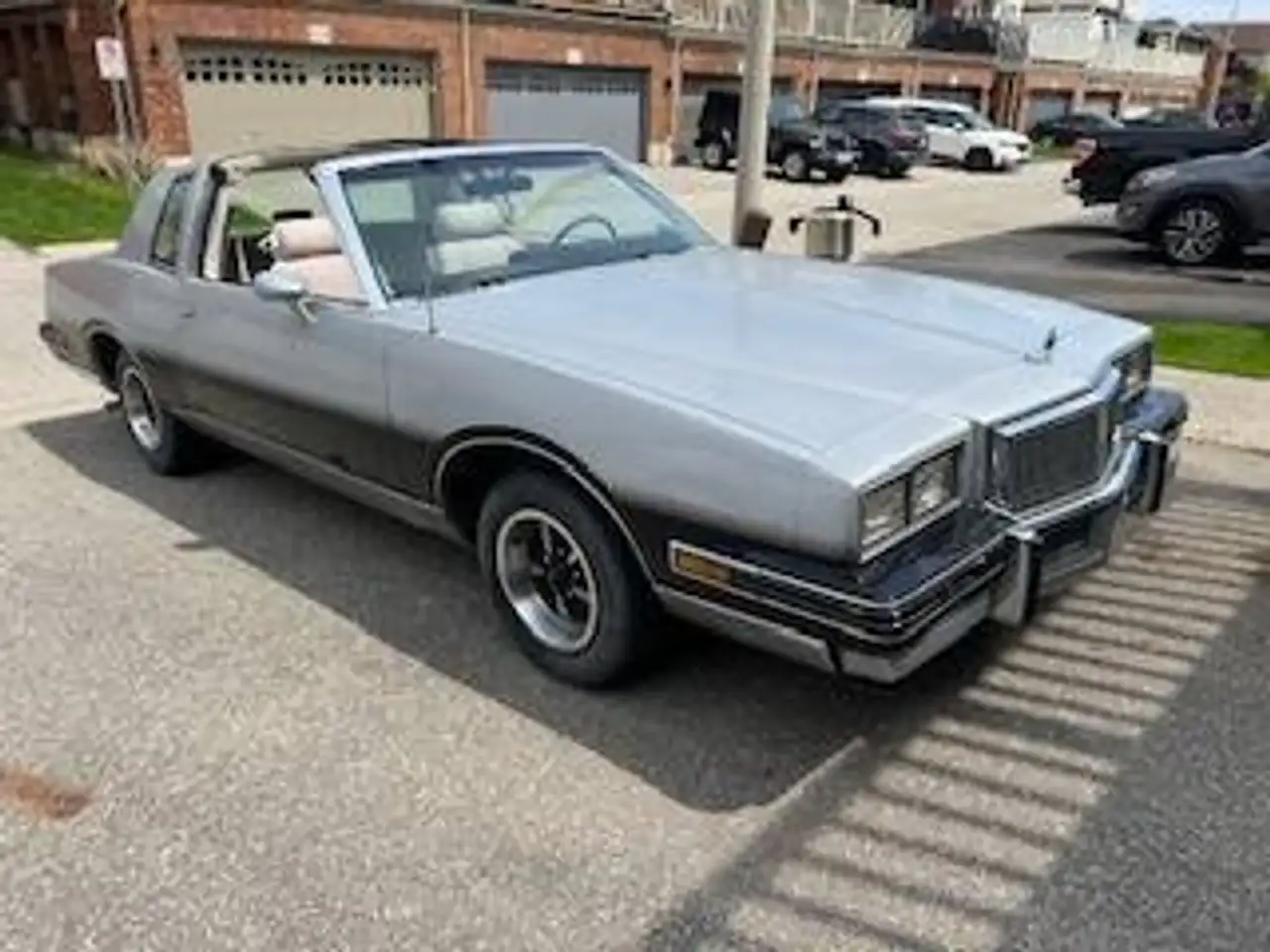 Pontiac Grand-Prix fotografie Pontiac Grand-Prix
