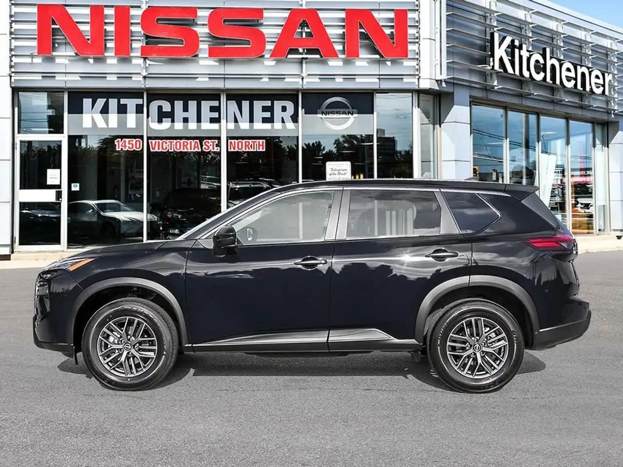 Nissan Rogue снимка Nissan Rogue