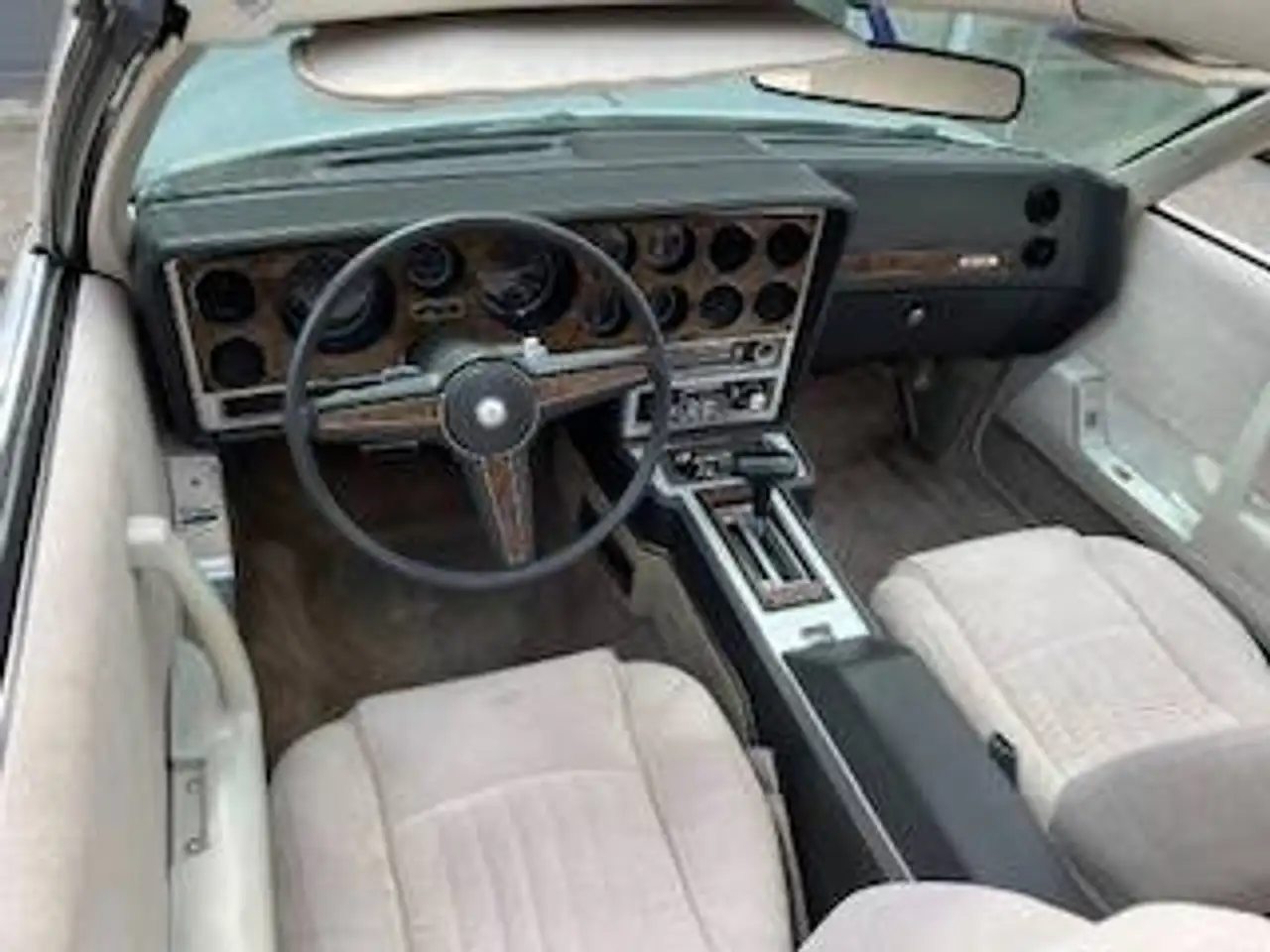 Pontiac Grand-Prix fotografie Pontiac Grand-Prix