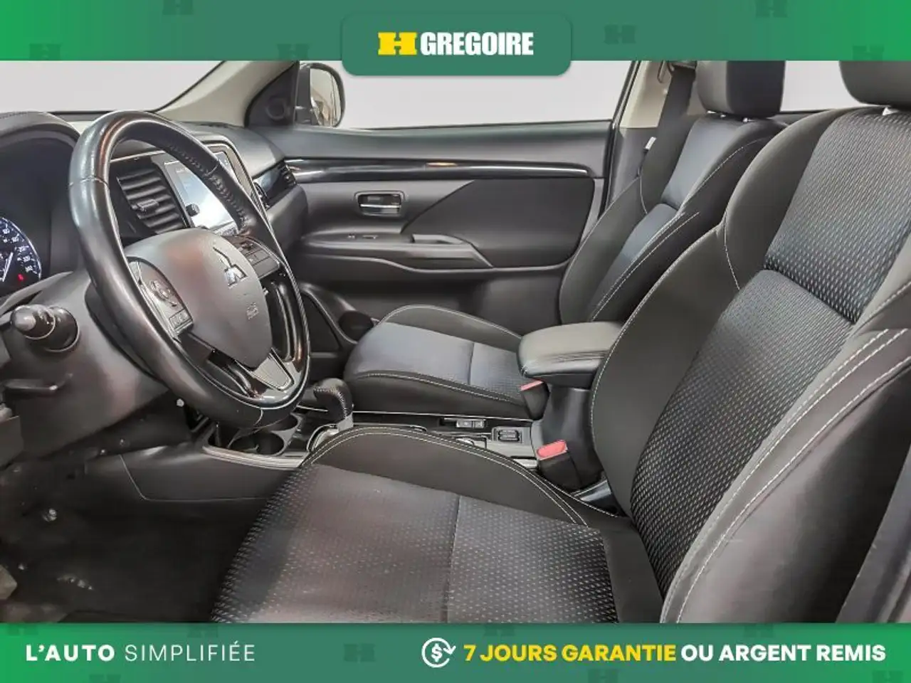 Mitsubishi Outlander снимка Mitsubishi Outlander