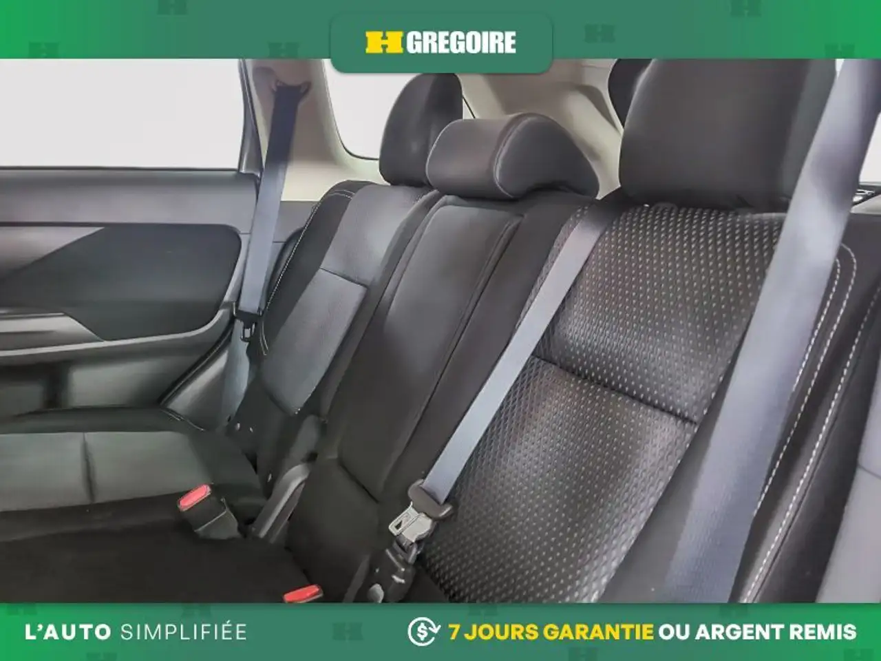 Mitsubishi Outlander снимка Mitsubishi Outlander