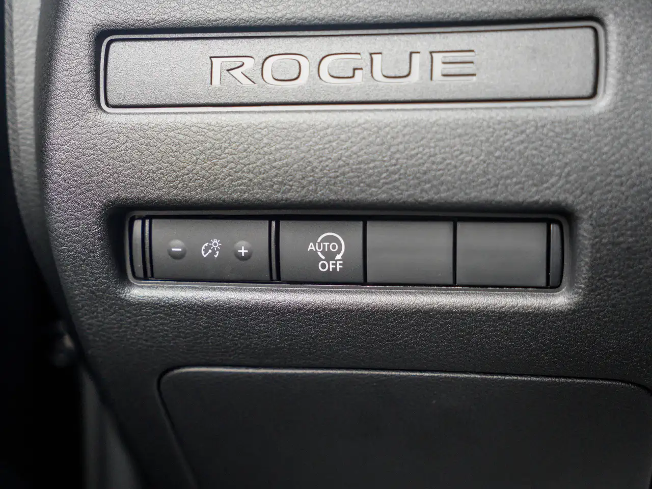 Nissan Rogue fotografie Nissan Rogue