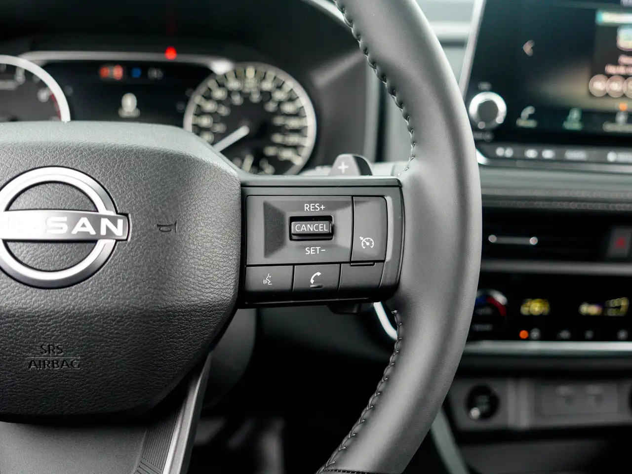 Nissan Rogue fotografie Nissan Rogue