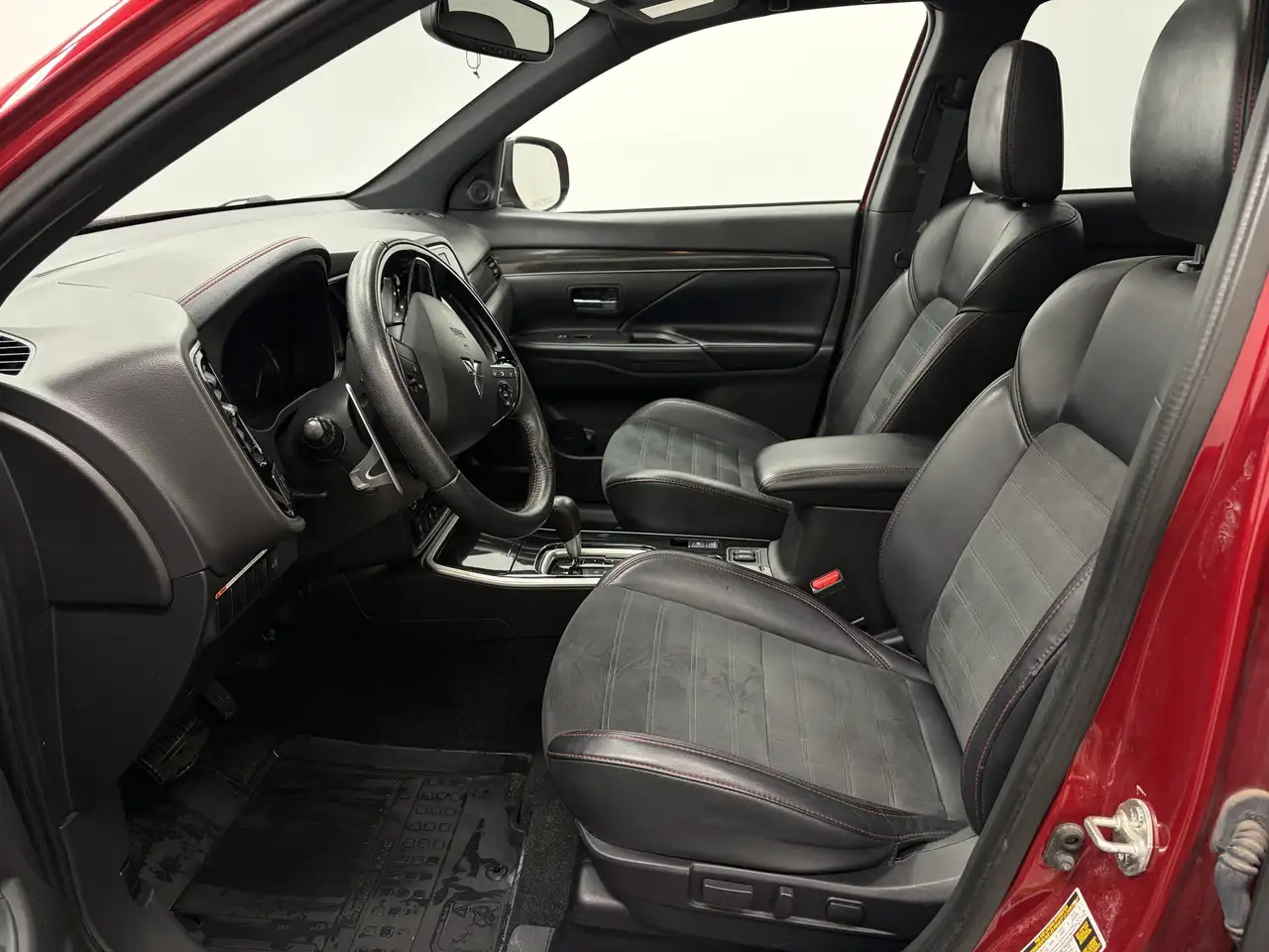 Mitsubishi Outlander fotografie Mitsubishi Outlander