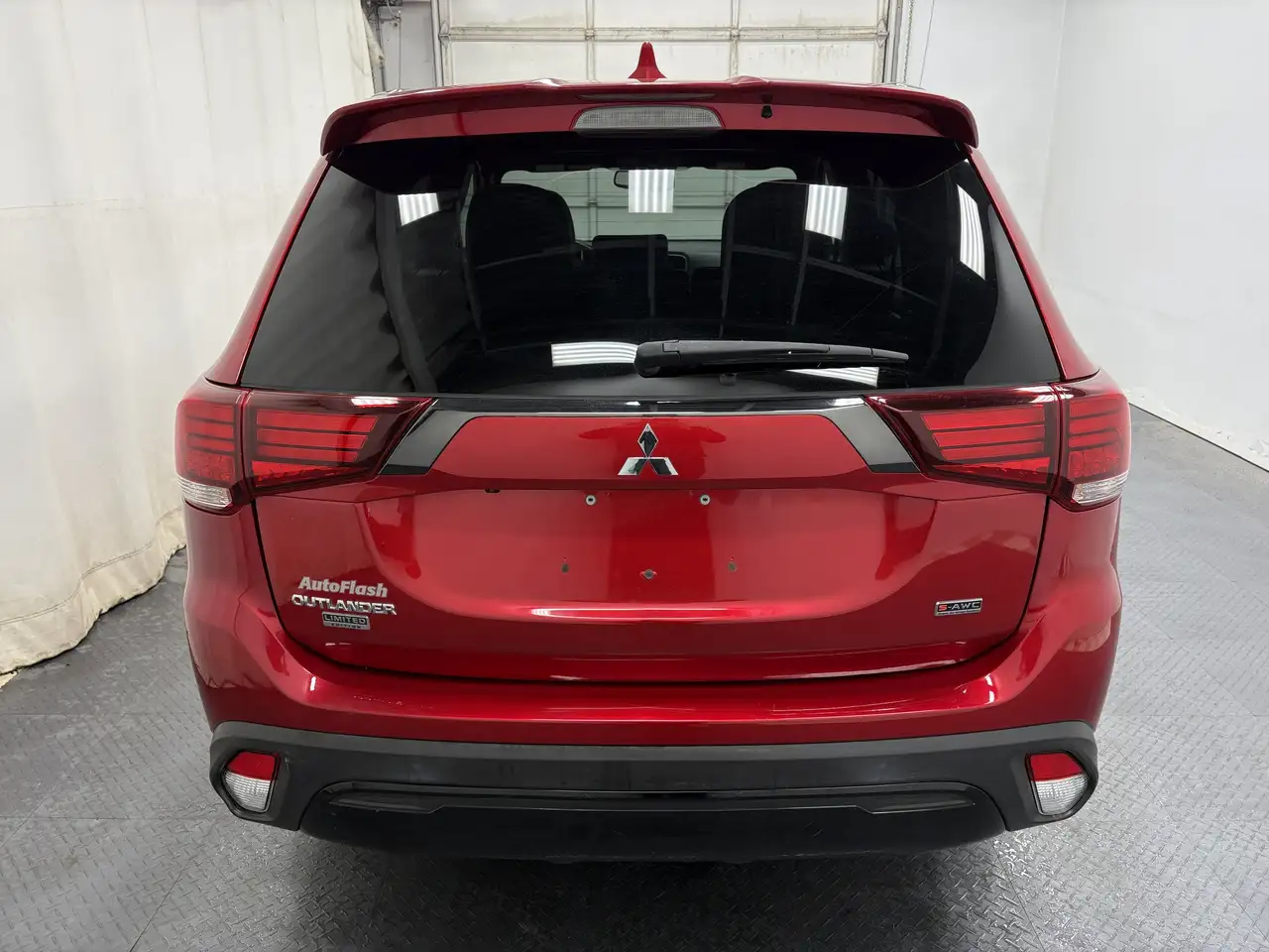 Mitsubishi Outlander fotografie Mitsubishi Outlander