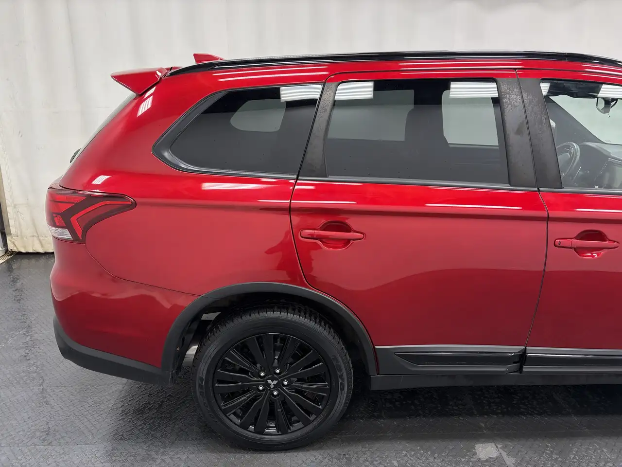 Mitsubishi Outlander fotografie Mitsubishi Outlander