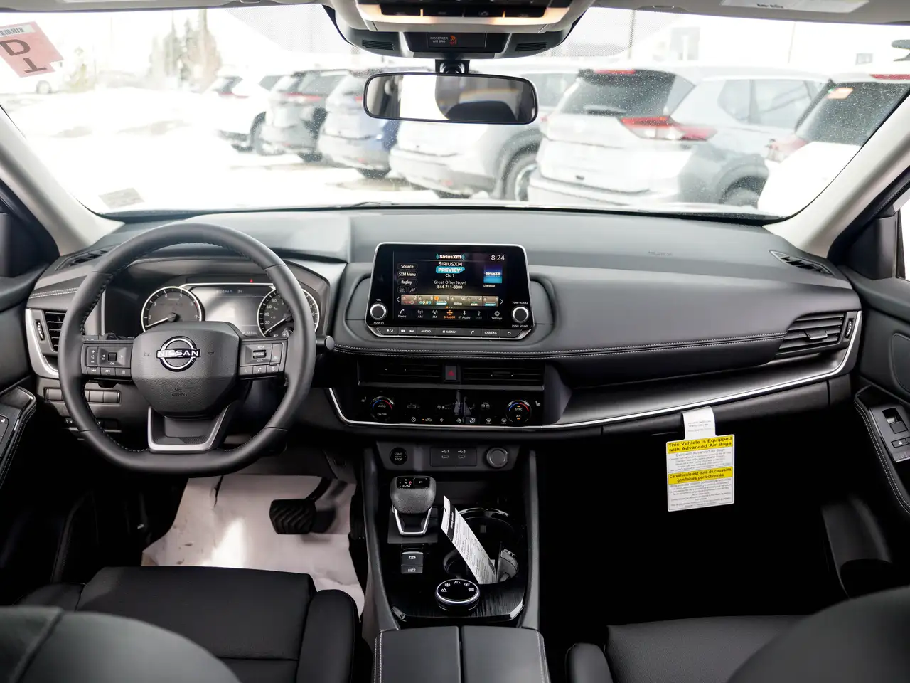 Nissan Rogue снимка Nissan Rogue