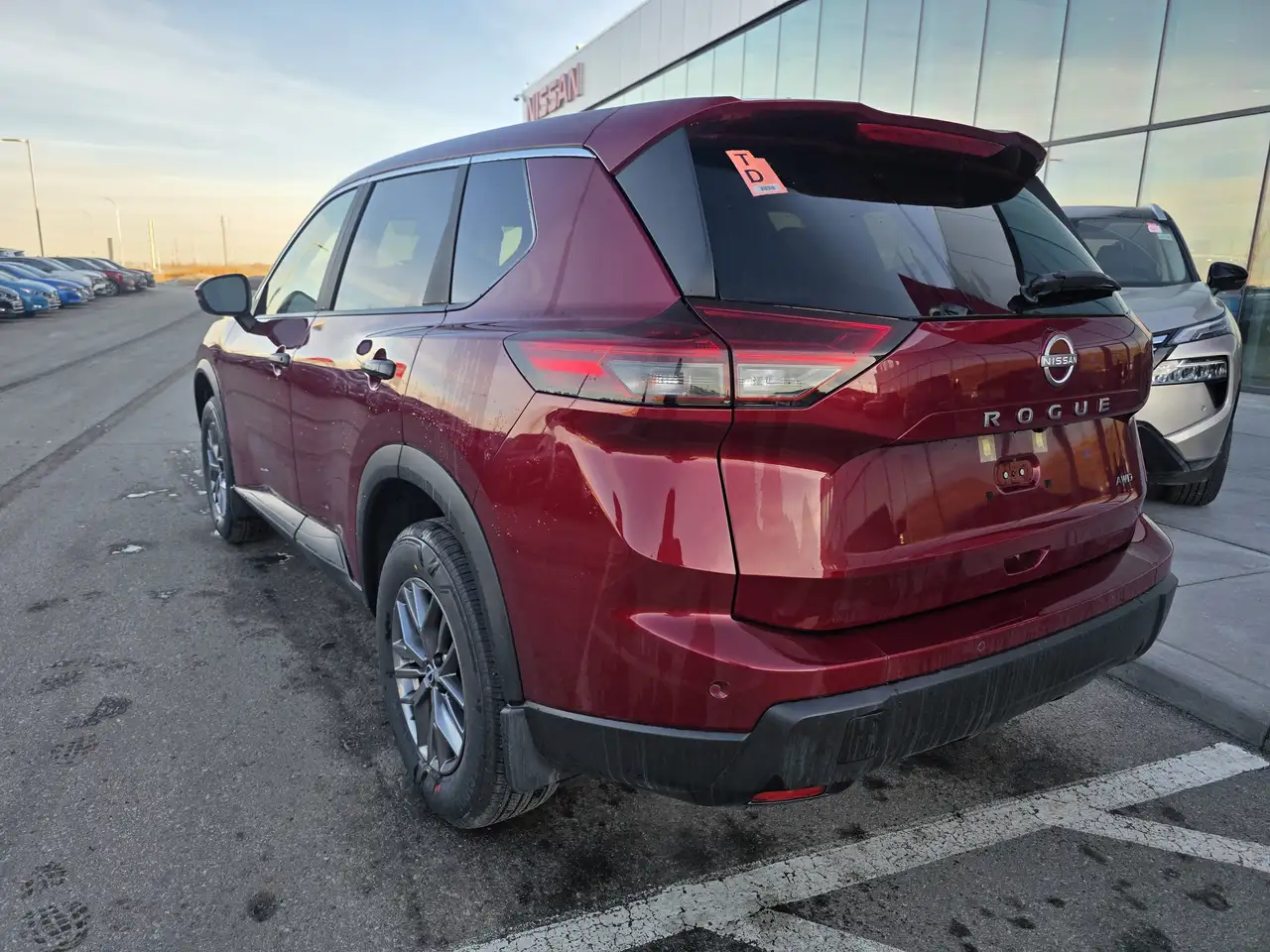 Nissan Rogue снимка Nissan Rogue
