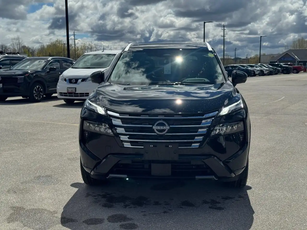Nissan Rogue снимка Nissan Rogue