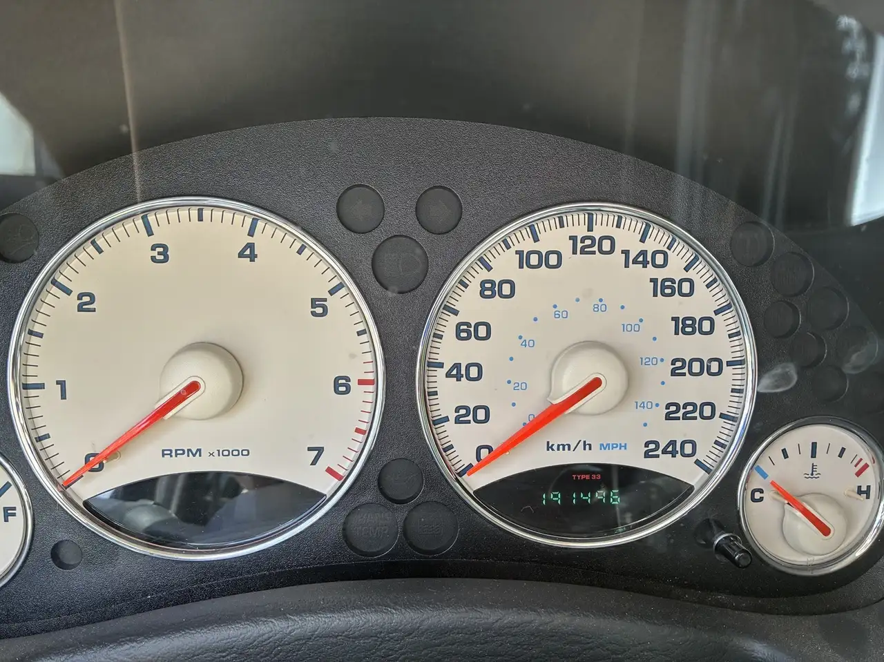 Jeep Liberty снимка Jeep Liberty