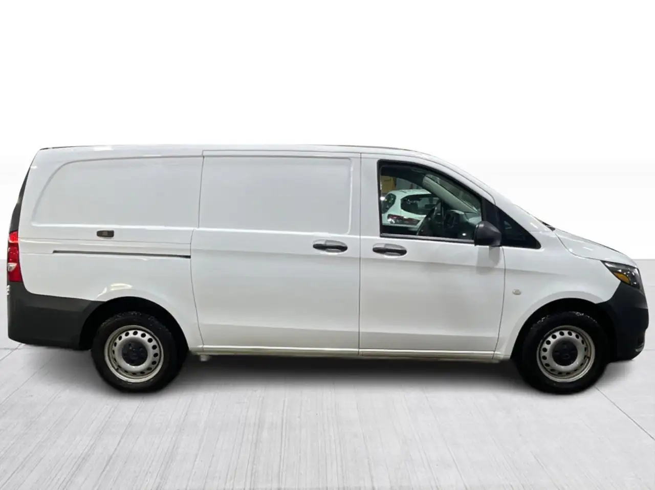 Mercedes-Benz Metris Cargo Van снимка Mercedes-Benz Metris Cargo Van
