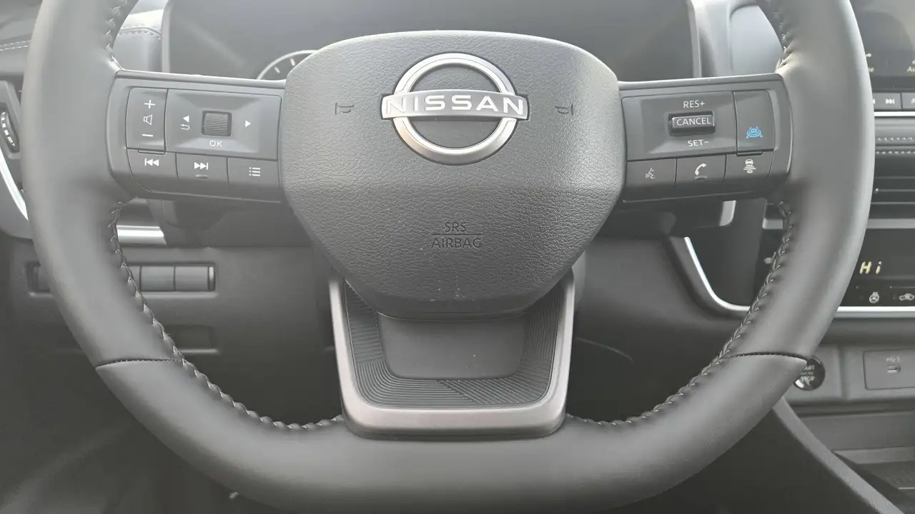 Nissan Rogue fotografie Nissan Rogue