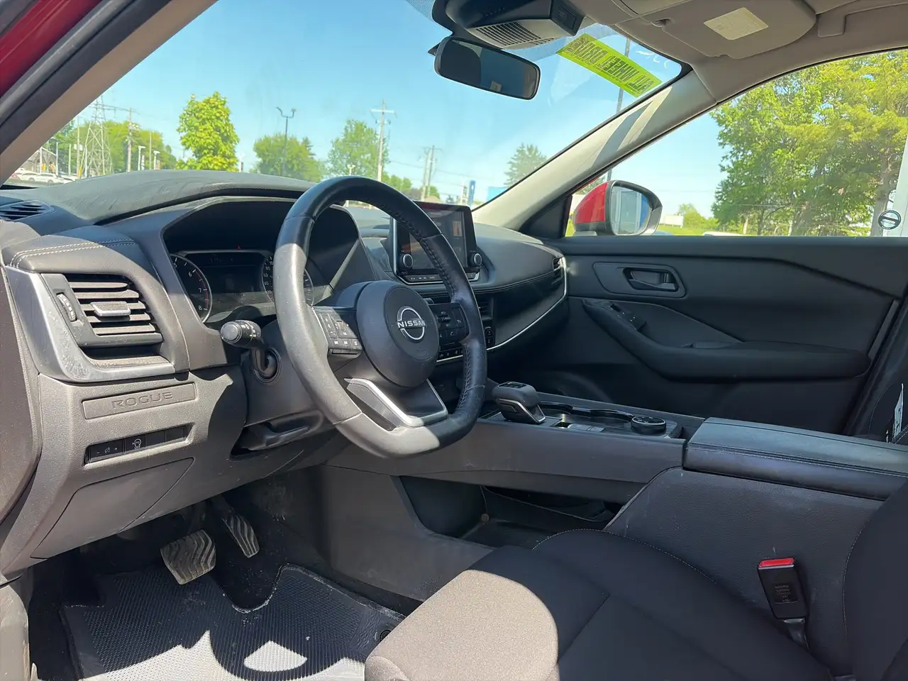 Nissan Rogue photo Nissan Rogue