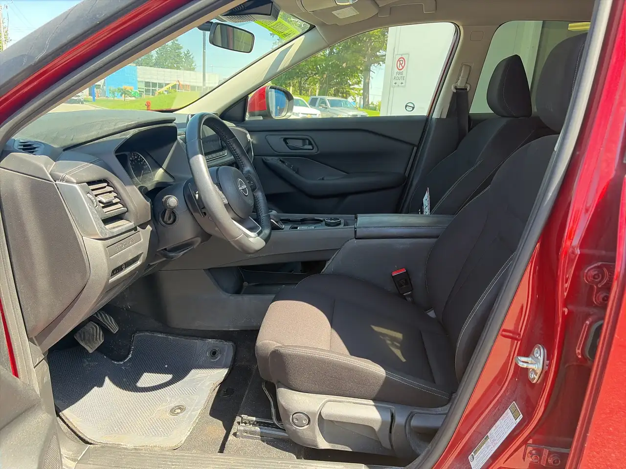 Nissan Rogue photo Nissan Rogue