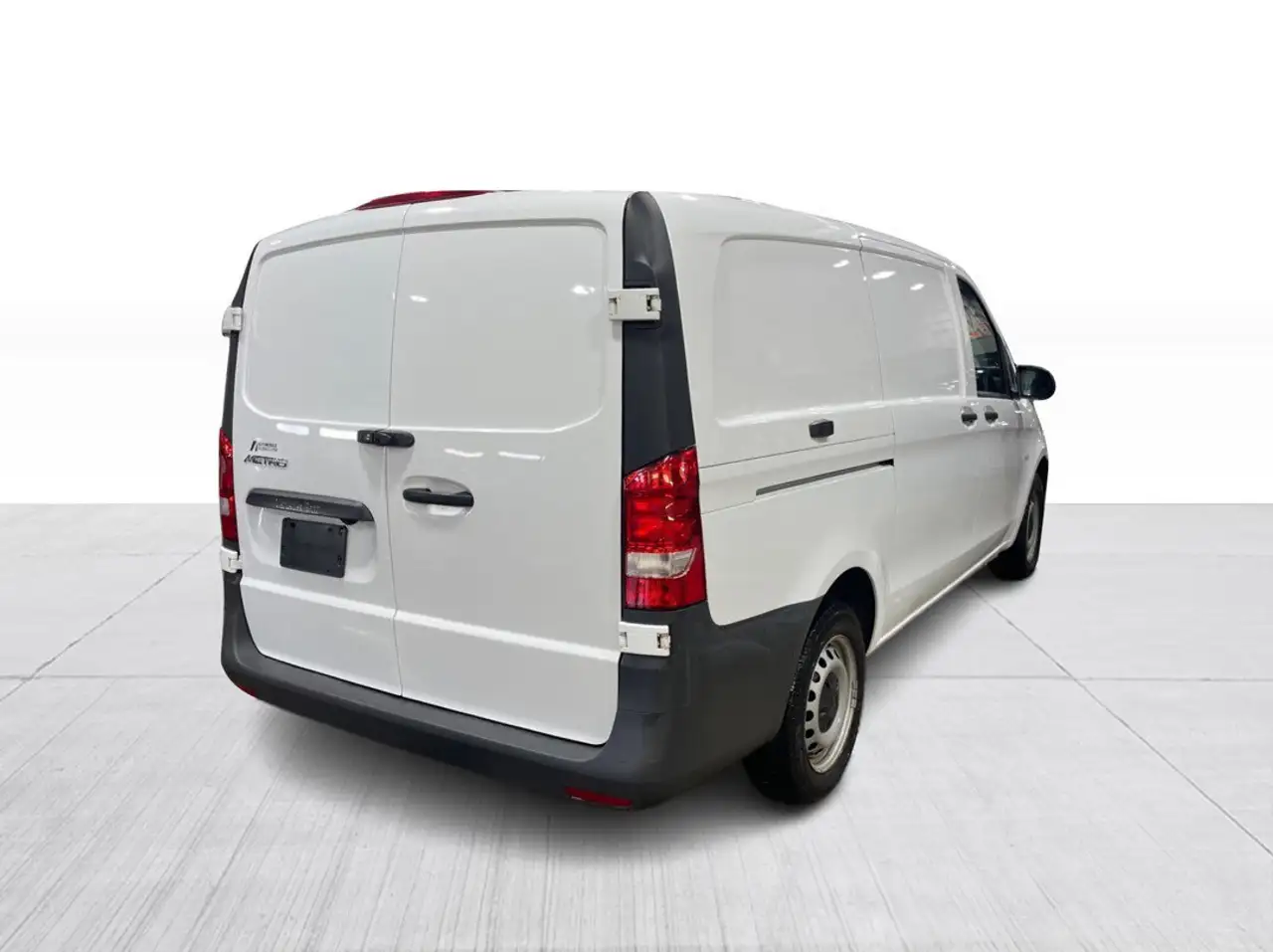 Mercedes-Benz Metris Cargo Van снимка Mercedes-Benz Metris Cargo Van