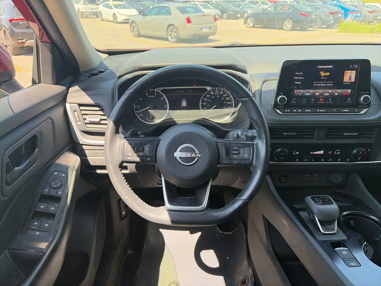 Nissan Rogue photo Nissan Rogue