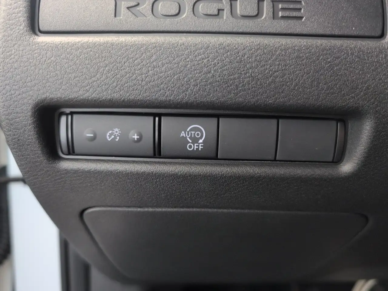 Nissan Rogue photo Nissan Rogue