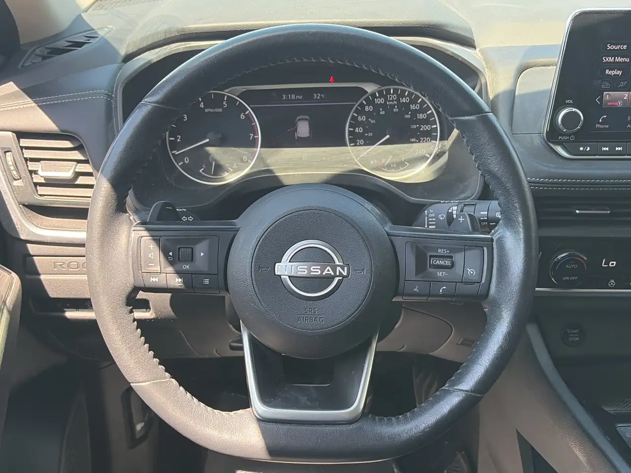 Nissan Rogue photo Nissan Rogue