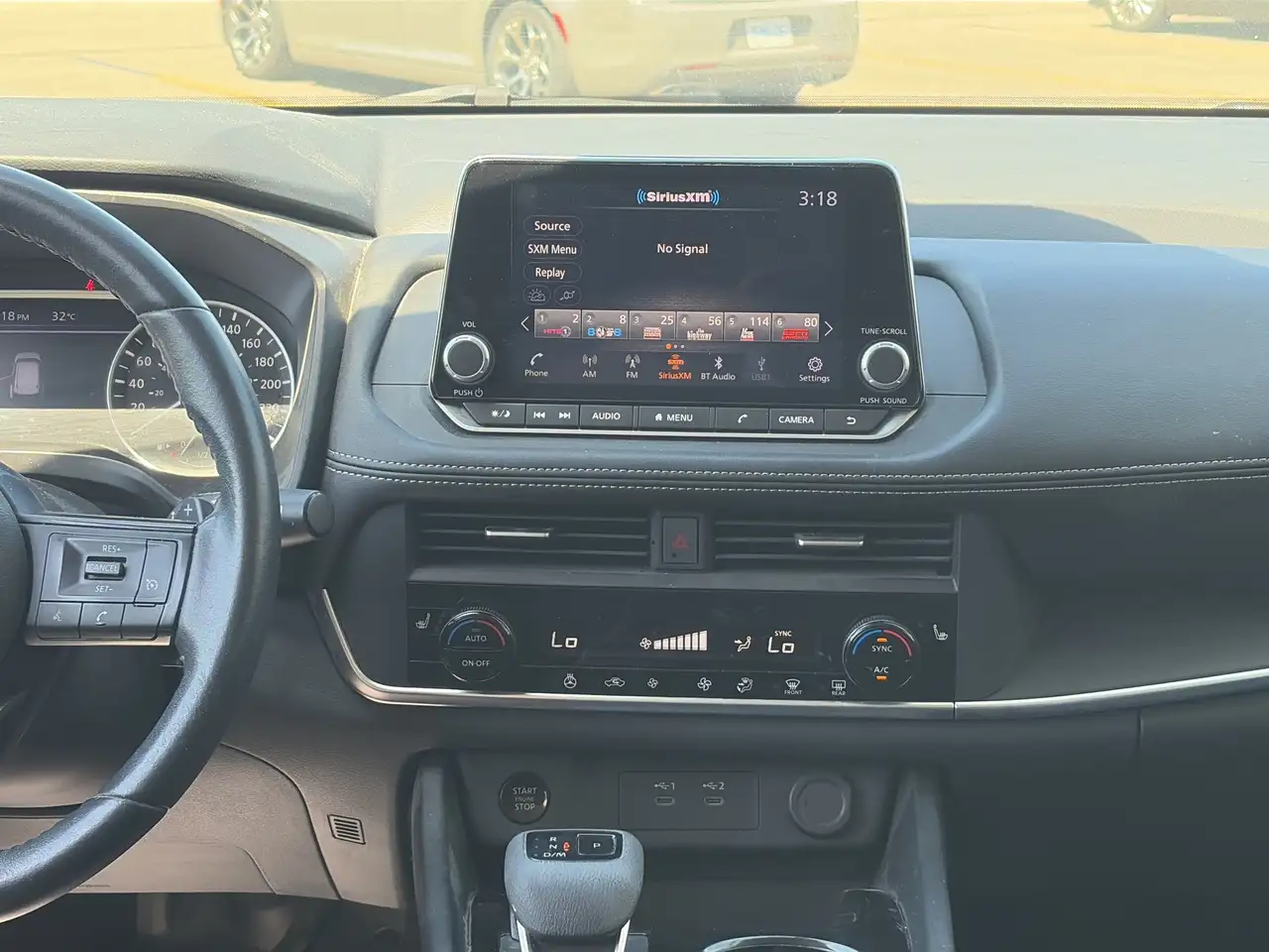 Nissan Rogue photo Nissan Rogue