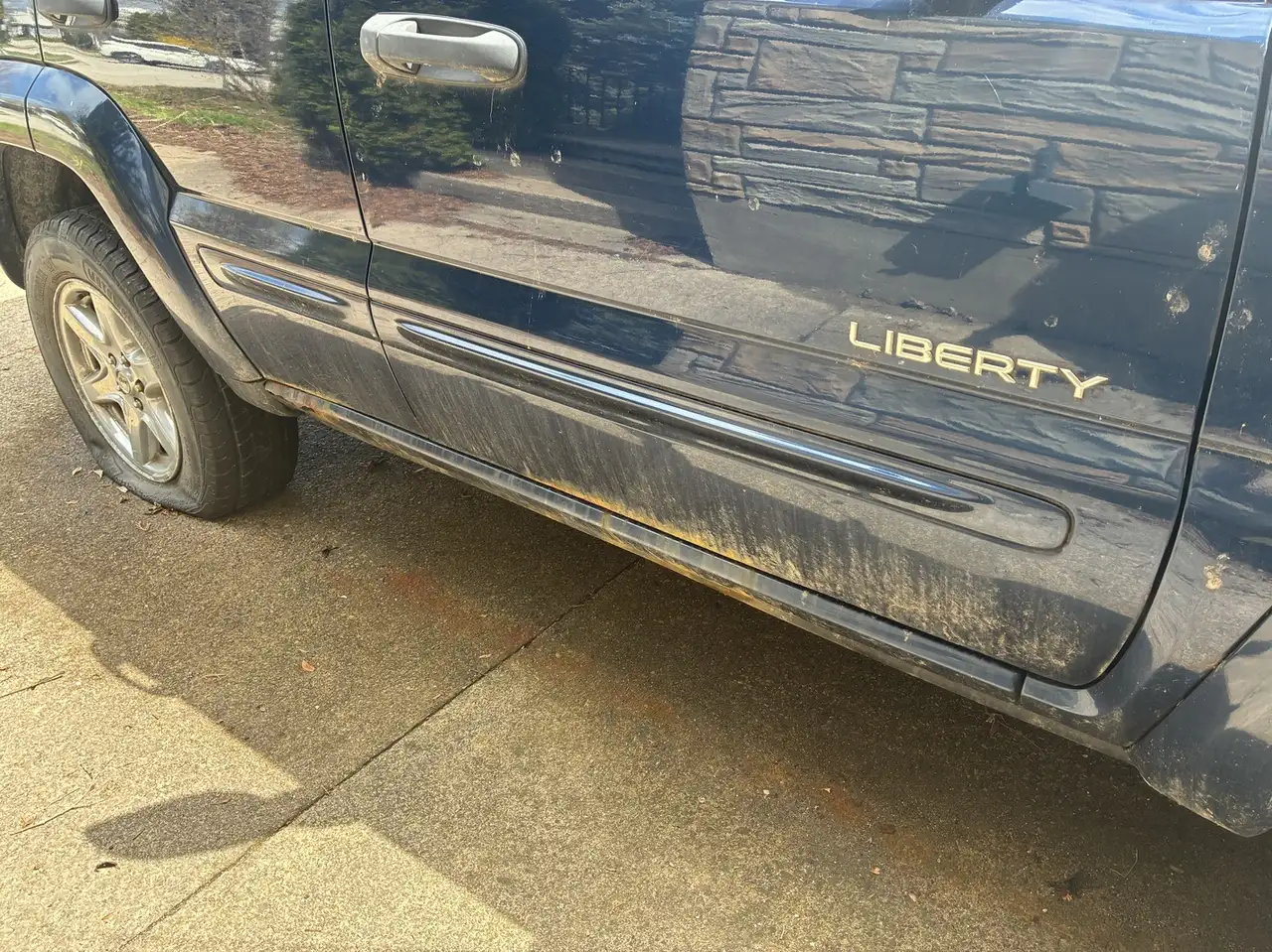 Jeep Liberty снимка Jeep Liberty