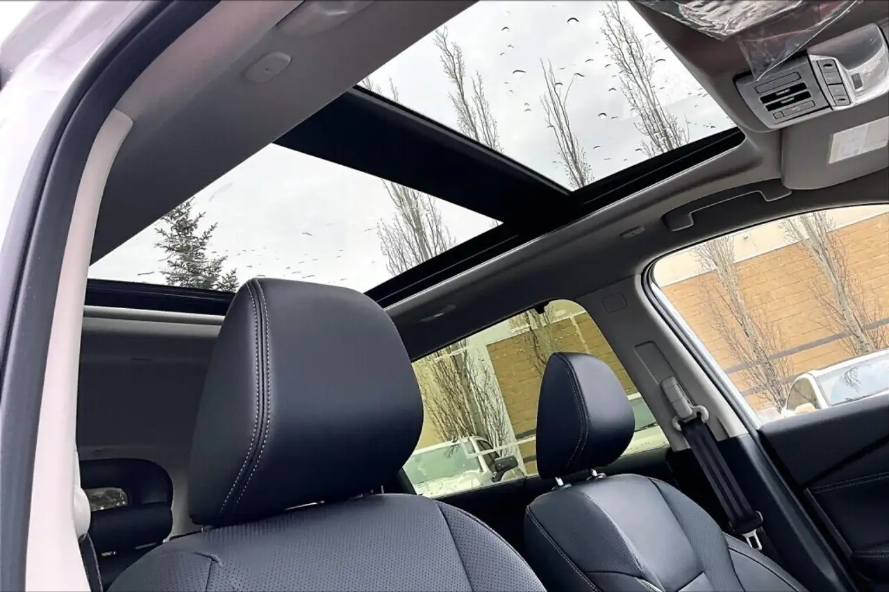 Nissan Rogue fotografie Nissan Rogue