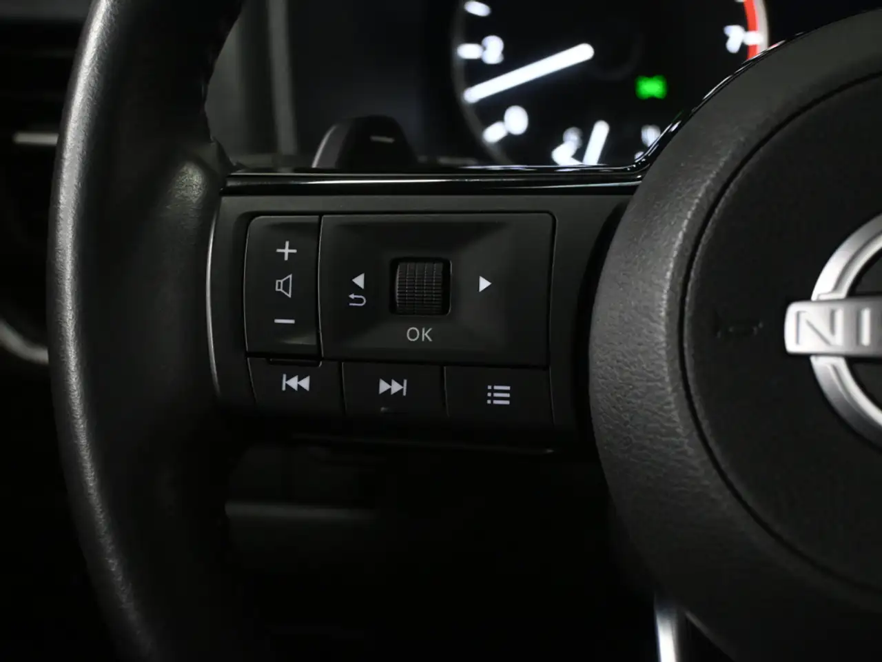 Nissan Rogue fotografie Nissan Rogue
