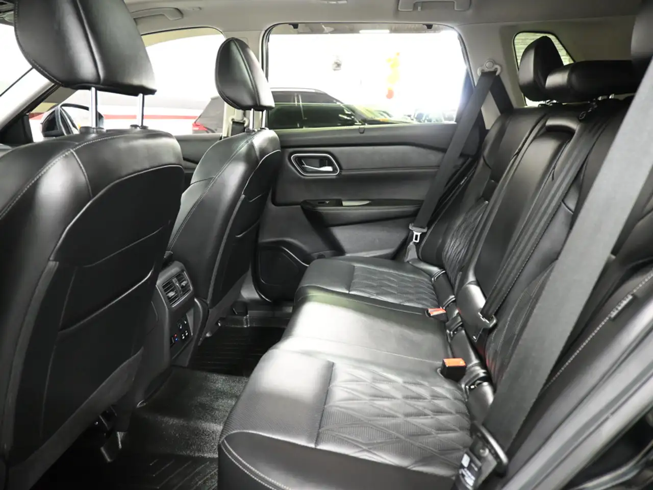 Nissan Rogue photo Nissan Rogue