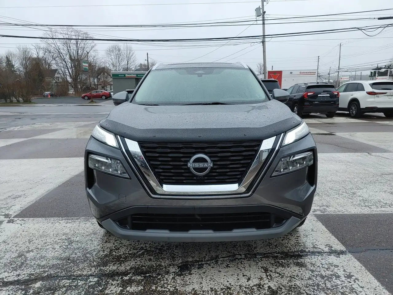 Nissan Rogue снимка Nissan Rogue