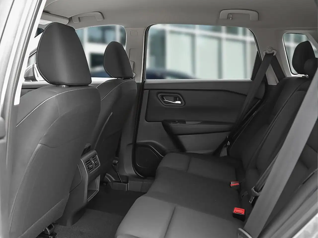 Nissan Rogue fotografie Nissan Rogue