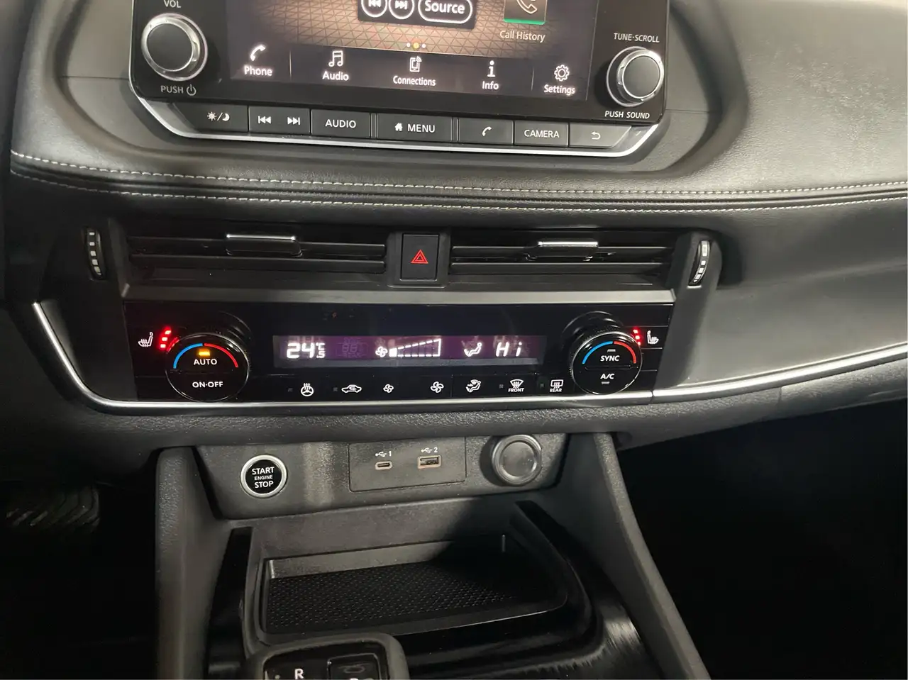 Nissan Rogue photo Nissan Rogue