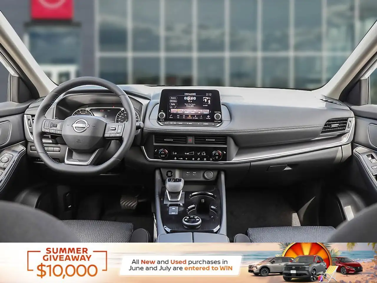 Nissan Rogue снимка Nissan Rogue