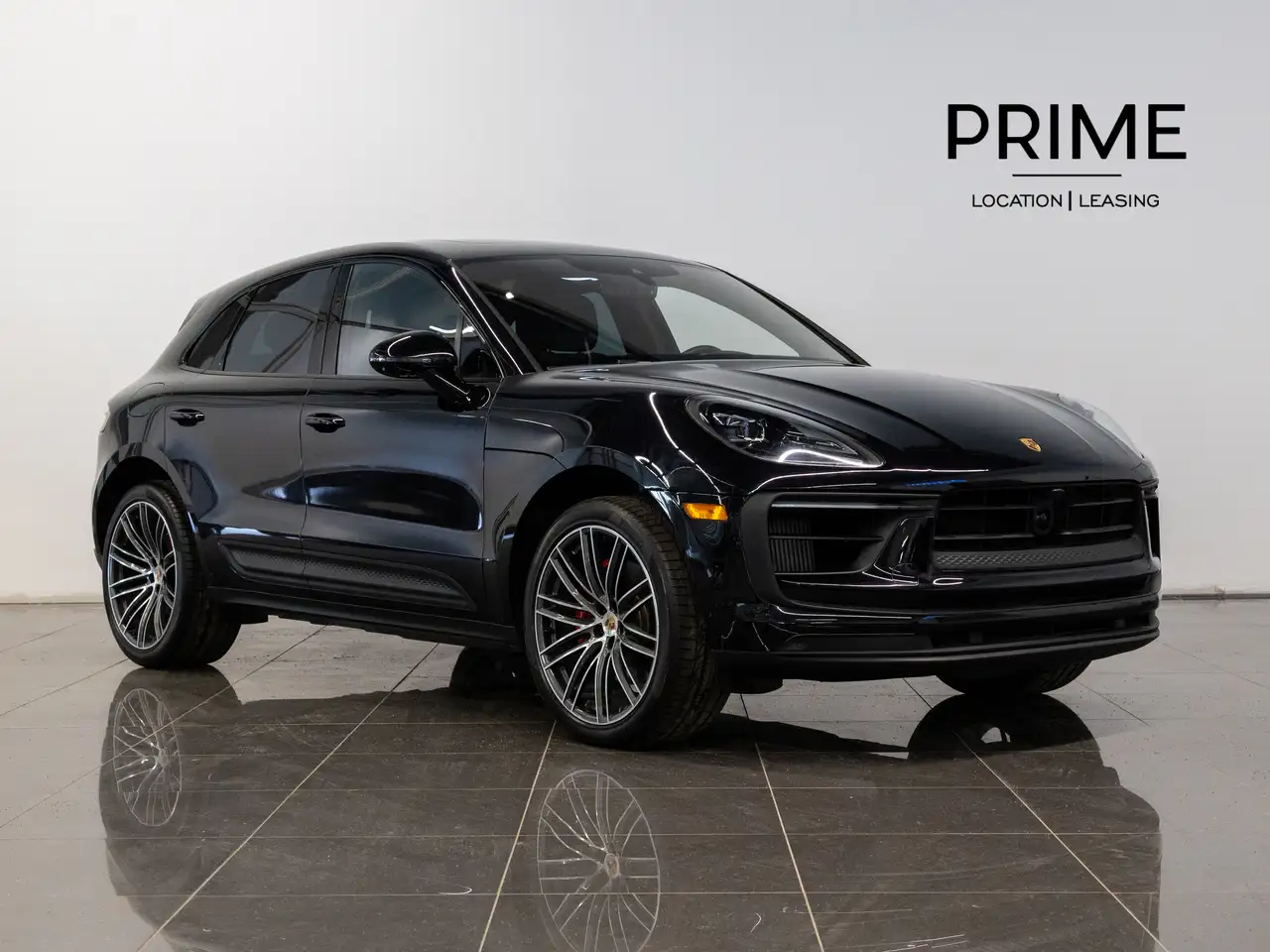 Porsche Macan photo Porsche Macan