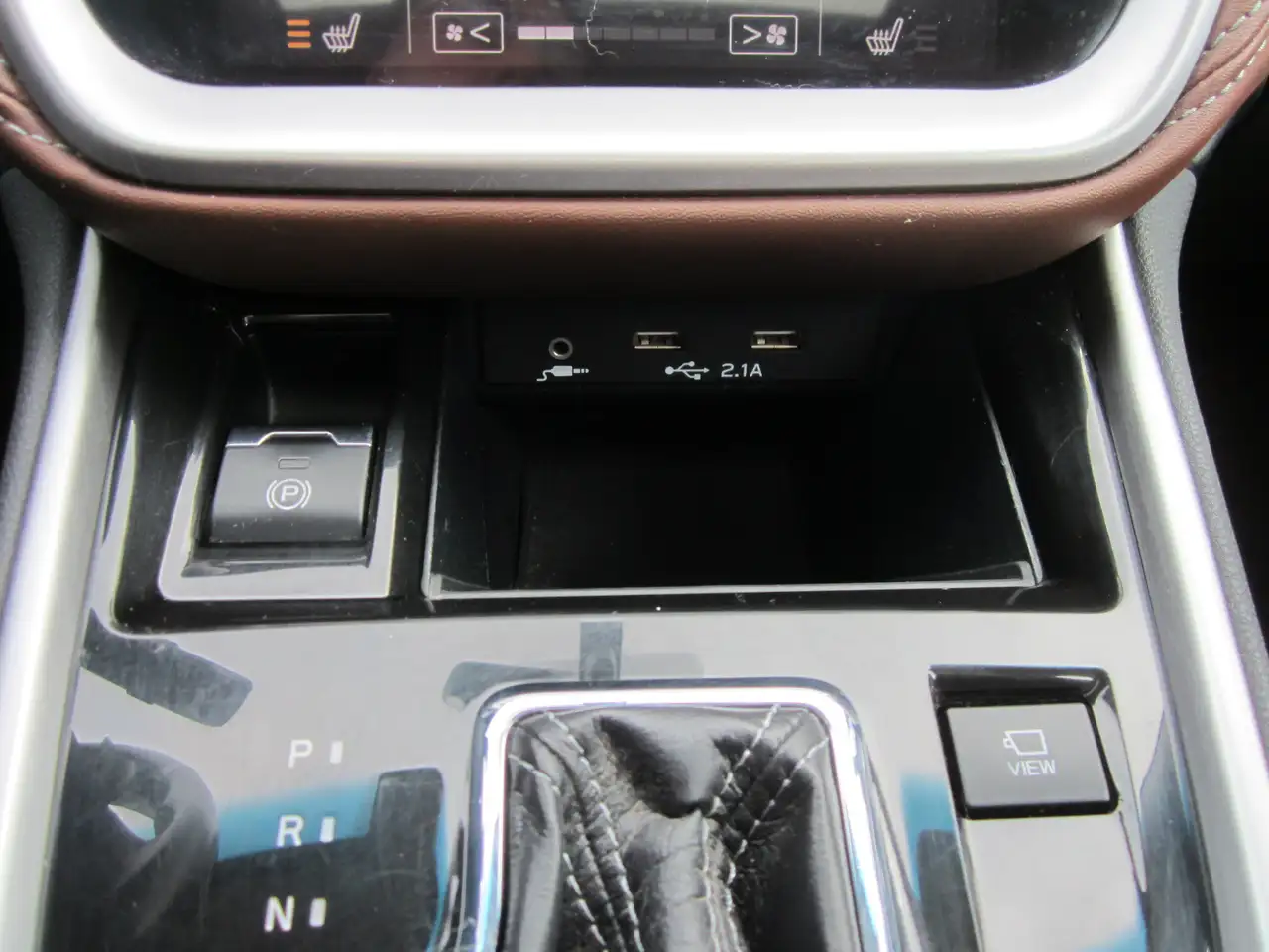 Subaru OUTBACK снимка Subaru OUTBACK