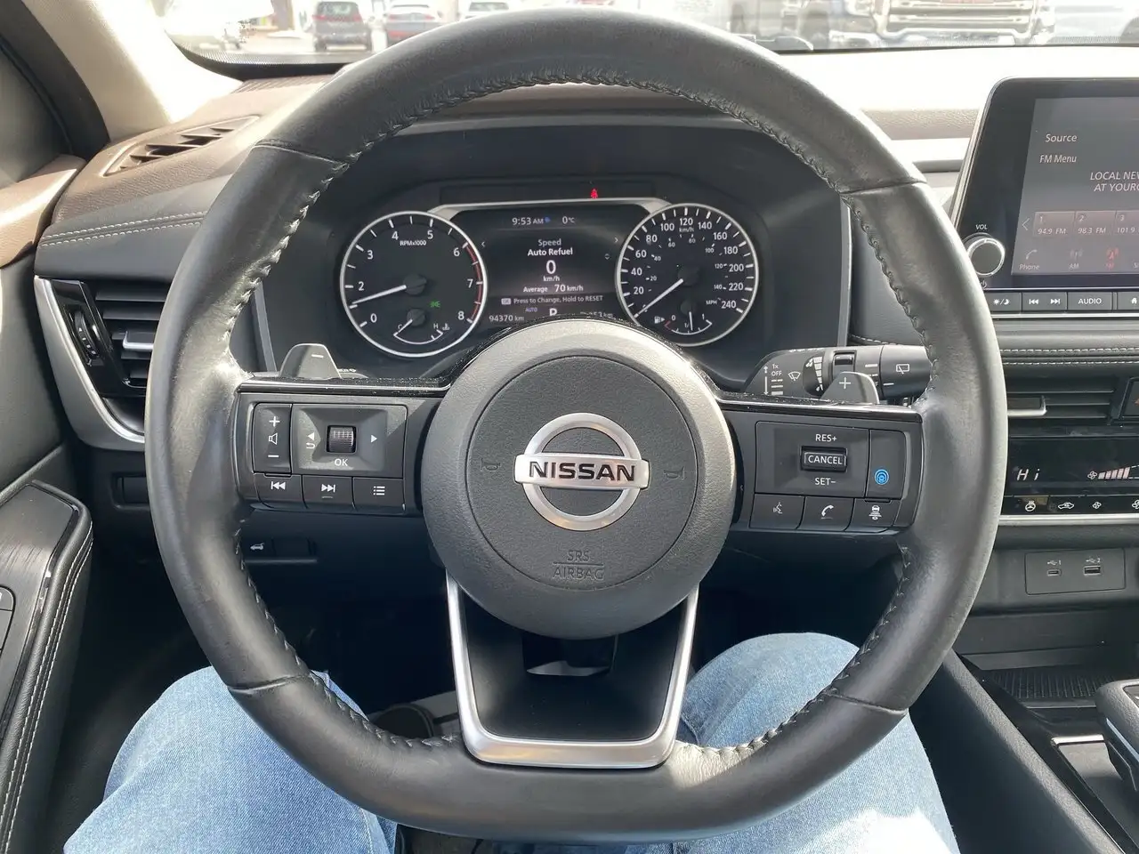 Nissan Rogue снимка Nissan Rogue
