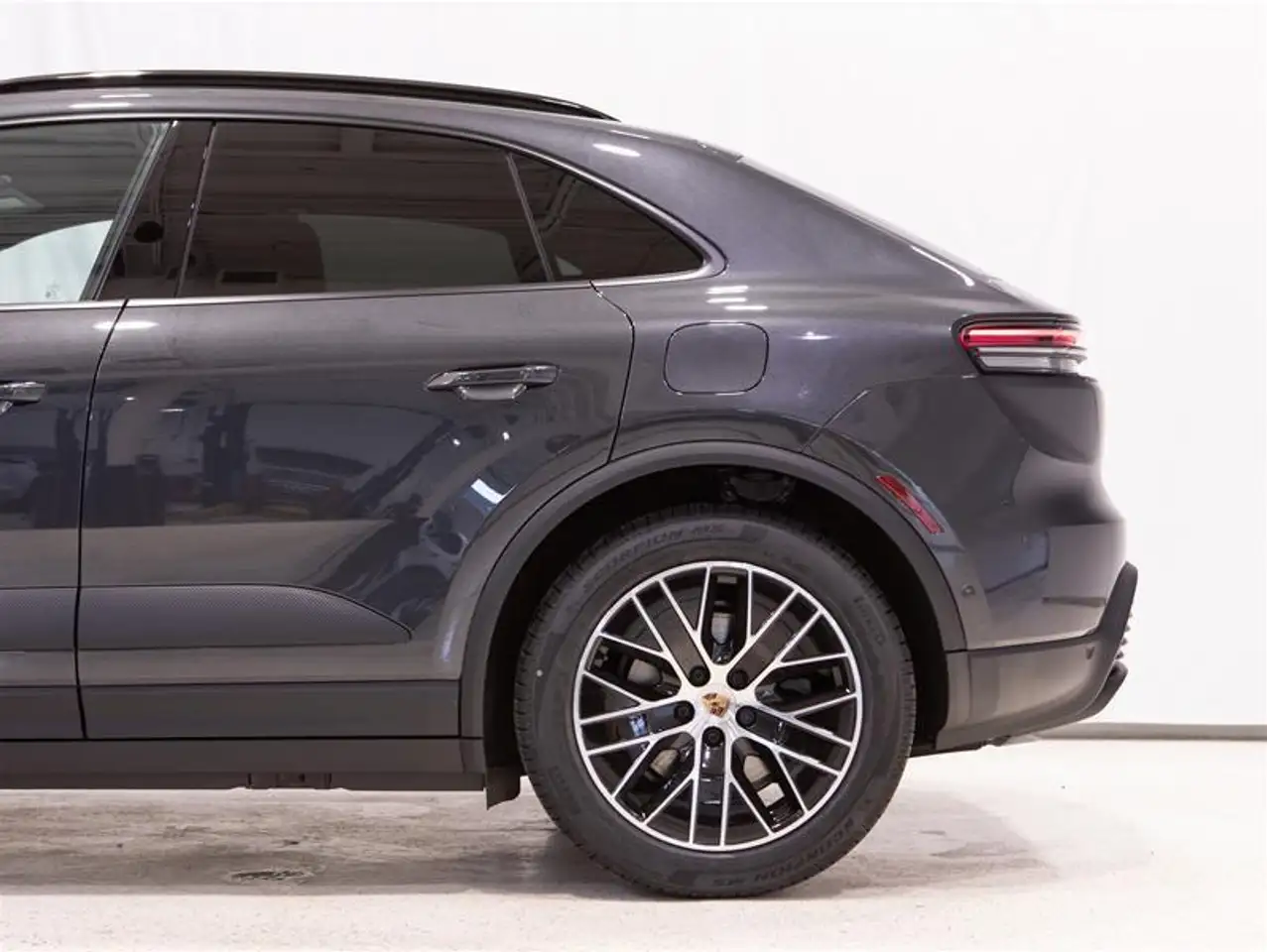 Porsche Macan снимка Porsche Macan