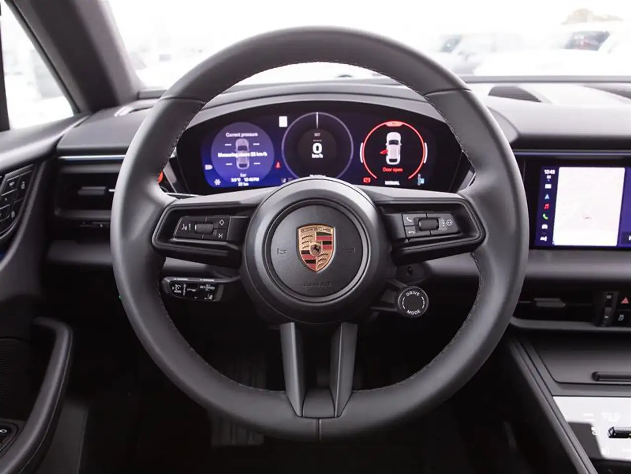 Porsche Macan снимка Porsche Macan