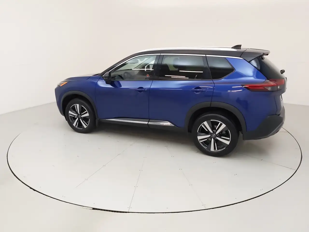 Nissan Rogue fotografie Nissan Rogue