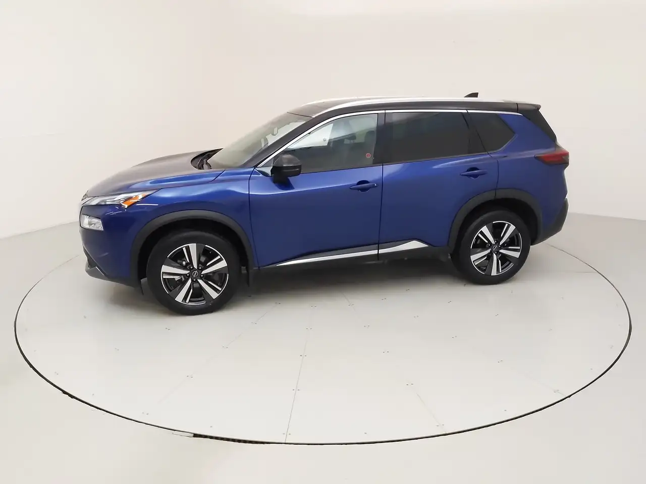 Nissan Rogue fotografie Nissan Rogue