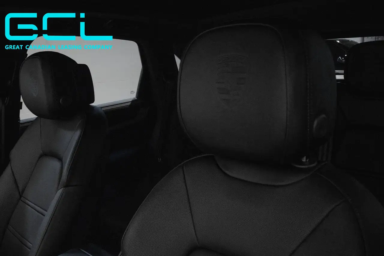 Porsche Cayenne снимка Porsche Cayenne