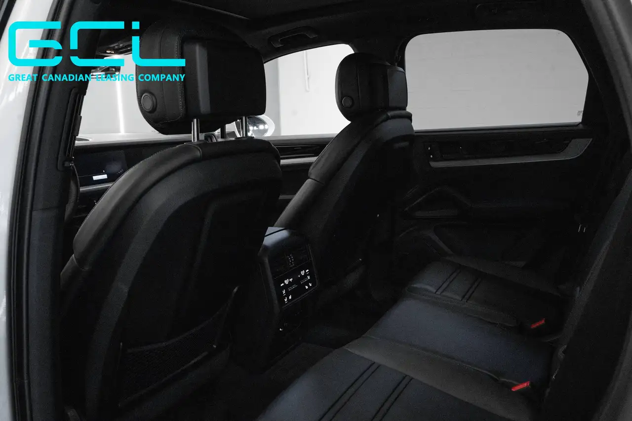 Porsche Cayenne снимка Porsche Cayenne