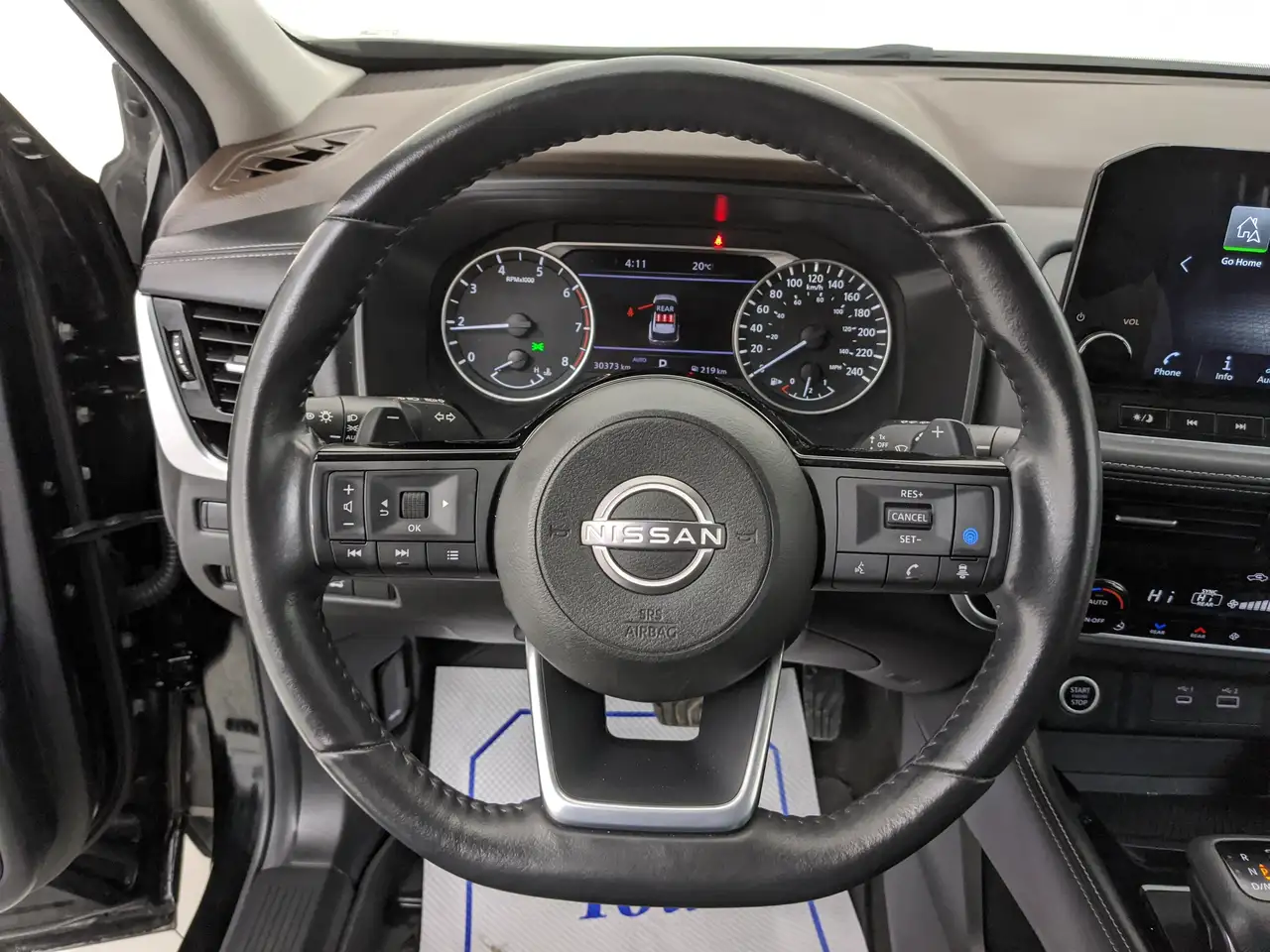 Nissan Rogue снимка Nissan Rogue