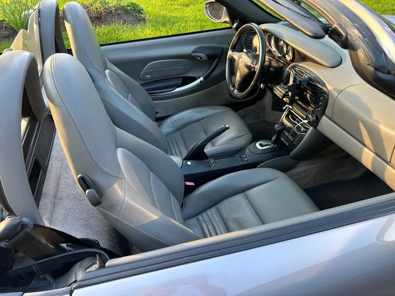 Porsche Boxster снимка Porsche Boxster