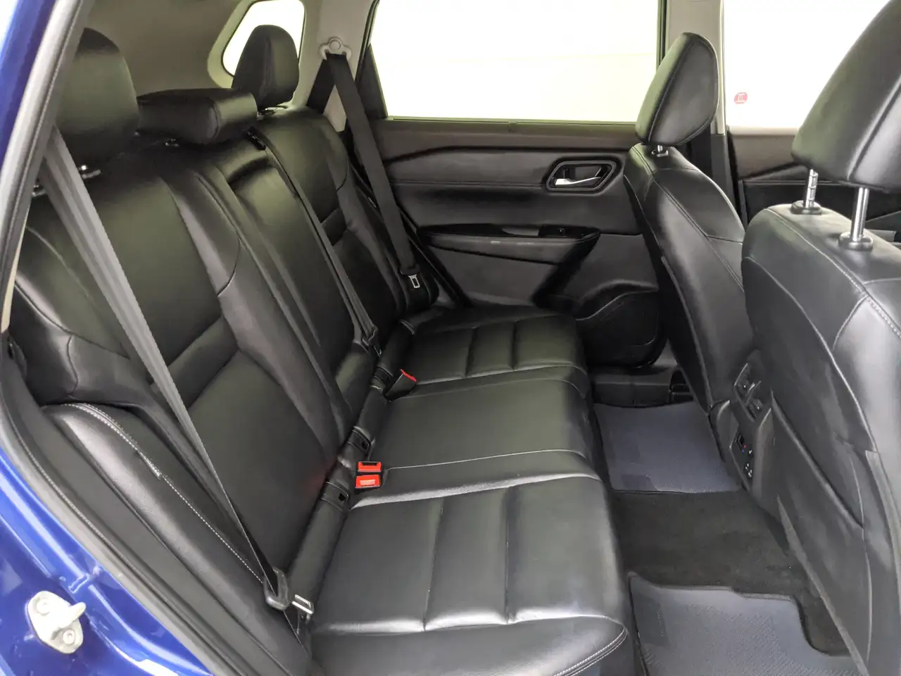 Nissan Rogue fotografie Nissan Rogue
