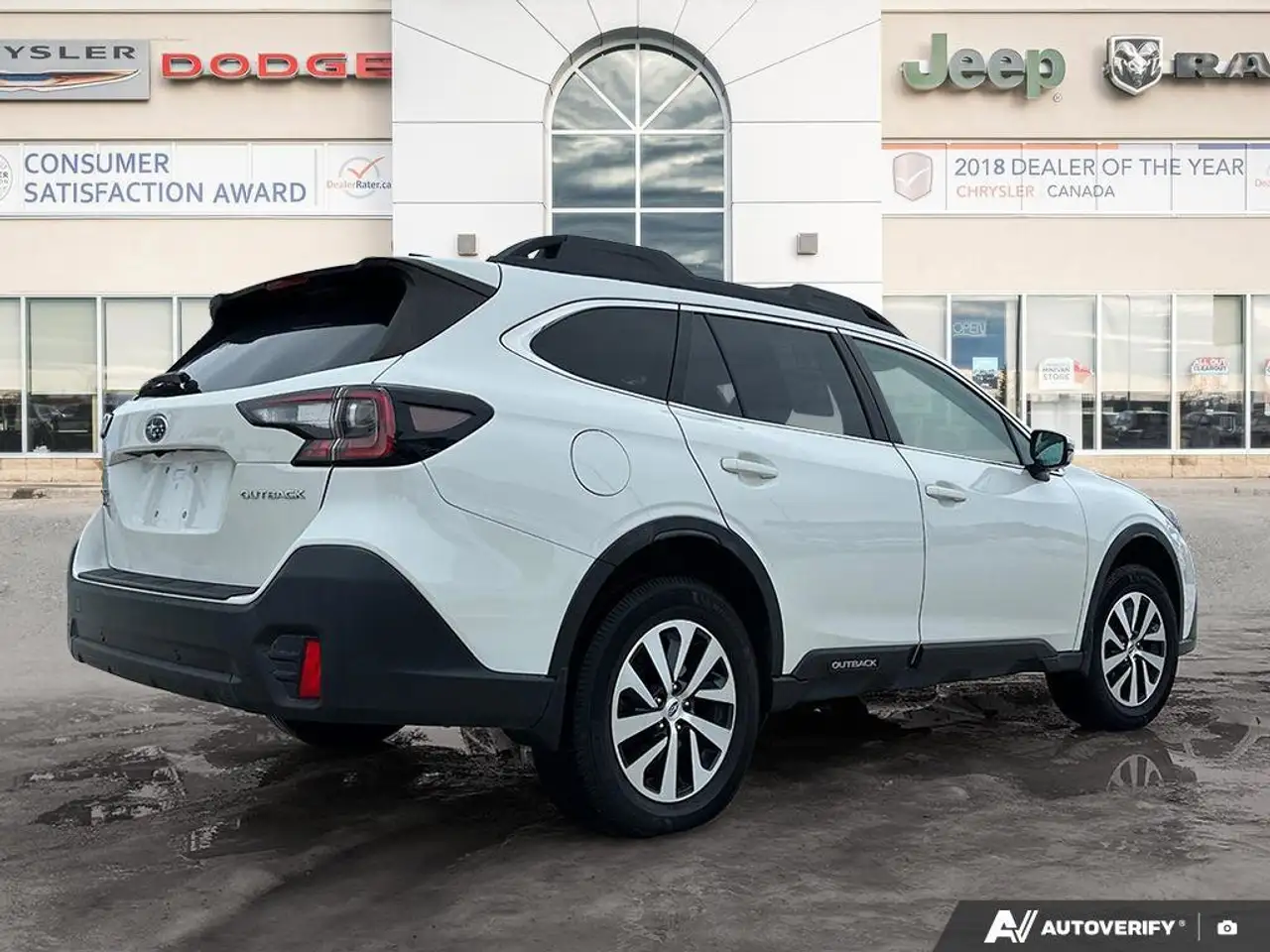 Subaru OUTBACK fotografie Subaru OUTBACK